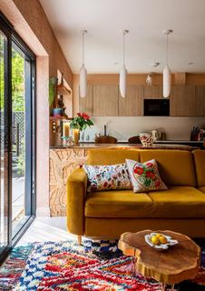 undefined, Rushden Close, London