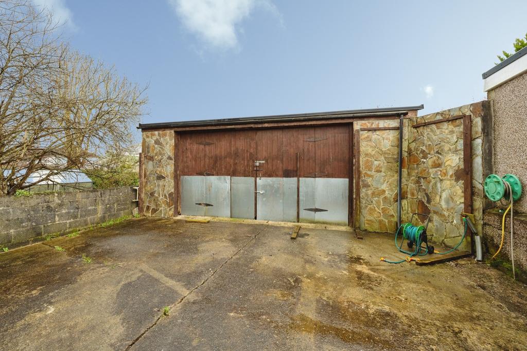 Large Garage