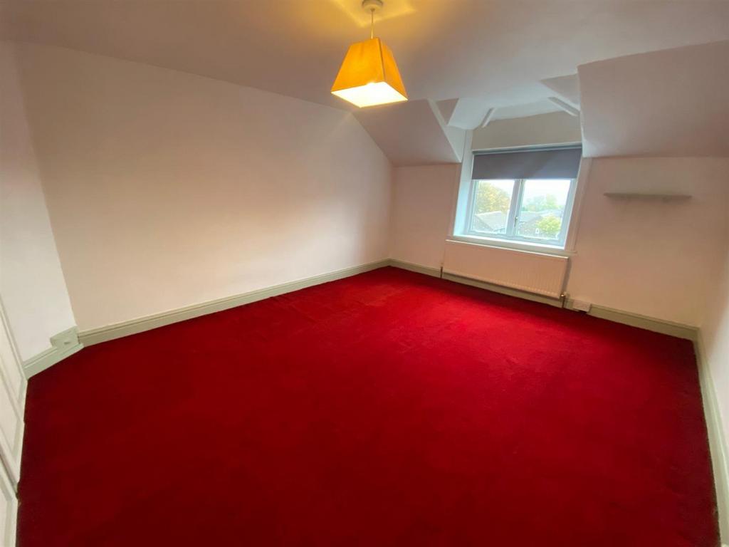 ATTIC ROOM.jpg