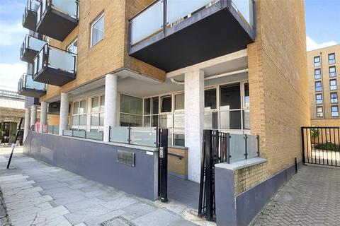 2 bedroom apartment to rent, 2 Artichoke Hill, London, E1W