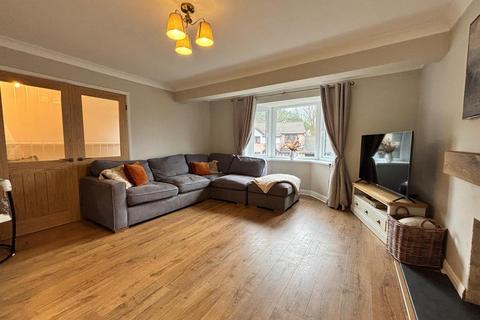 undefined, Llys Westfa, Felinfoel, Llanelli