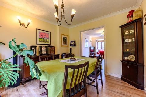 5 bedroom detached house for sale, Stratton Close, Rastrick, Brighouse, West Yorkshire, HD6