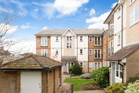 2 bedroom apartment to rent, Ferry Road, Marston