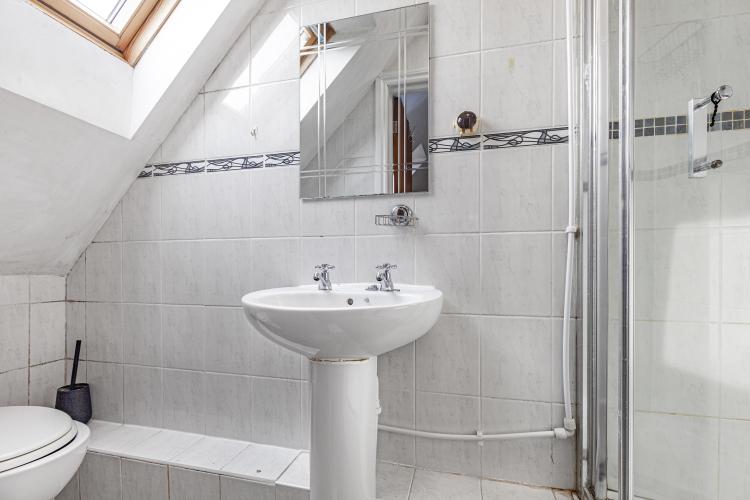 Ensuite room2