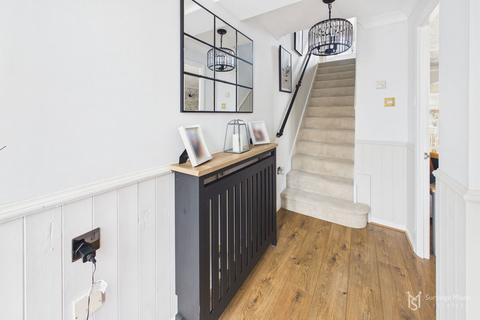 4 bedroom detached house for sale, Grasmere Close, Eastbourne BN23