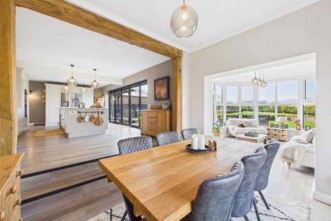 5 bedroom detached house for sale, Sheeprake Lane, Sewerby
