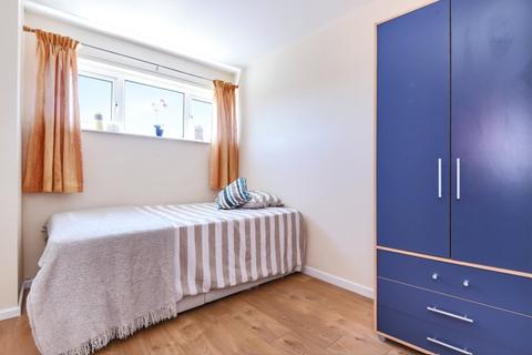 undefined, Nuffield Road Oxford OX3