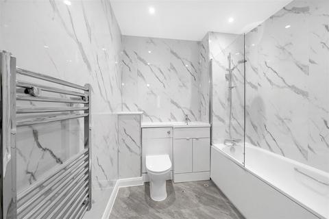 undefined, 1A Spring Gardens, Romford RM7