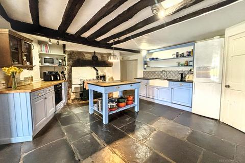 undefined, Tavistock PL19