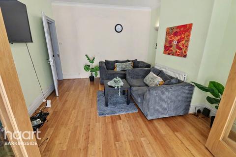 5 bedroom semi-detached house for sale, Herent Drive, Clayhall