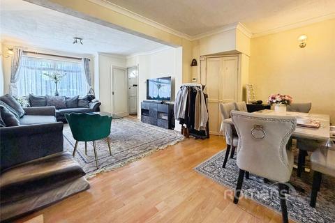 3 bedroom semi-detached house for sale, Glisson Road, Uxbridge