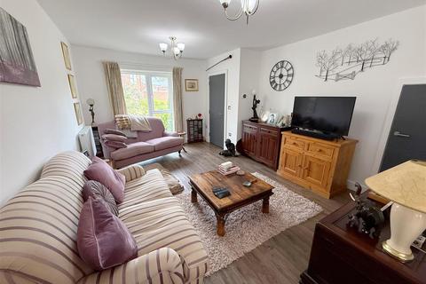 undefined, Larch Road, Meon Vale, Stratford-upon-Avon