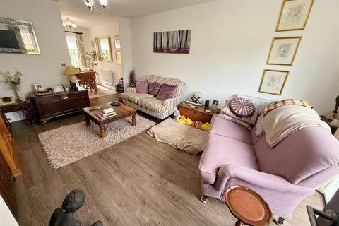 undefined, Larch Road, Meon Vale, Stratford-upon-Avon