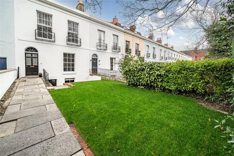 3 bedroom townhouse for sale, Fairview Road, Cheltenham, GL52