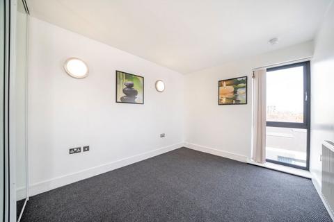 1 bedroom flat to rent, Turner Street, London E16