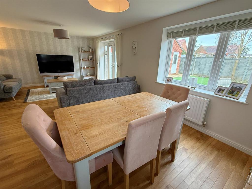 Living Dining Room