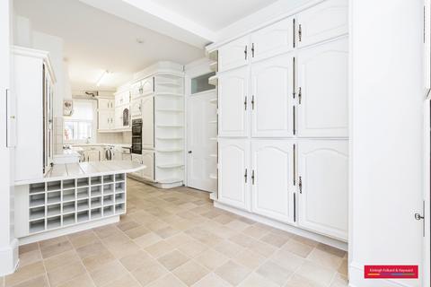 4 bedroom flat to rent, Cabbell Street, Marylebone, London, NW1