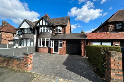 4 bedroom semi-detached house for sale - Hastings Road, Manchester M30