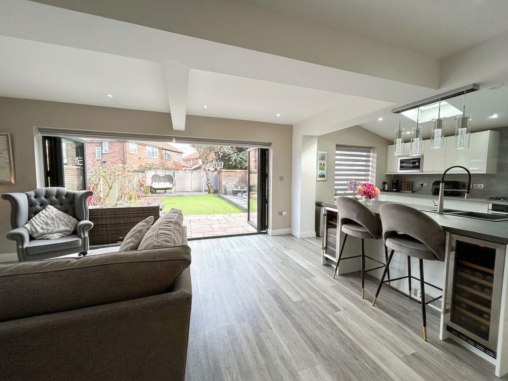 Kitchen/Diner/Family Room