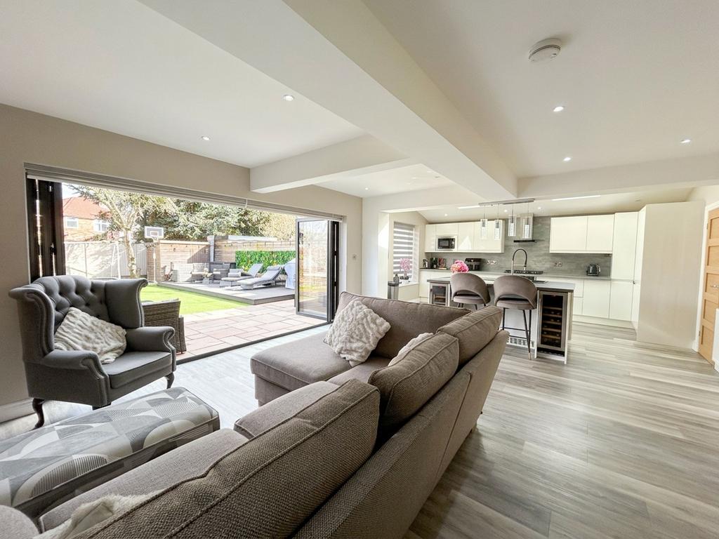 Kitchen/Diner/Family Room