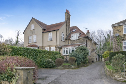 undefined, Wetherby, Raby Park, LS22