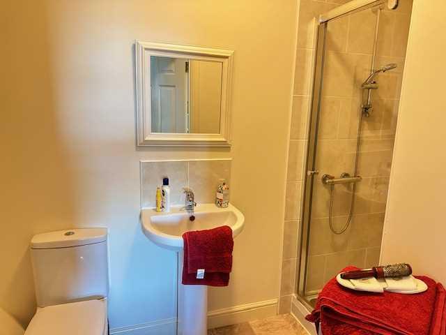 En suite shower room