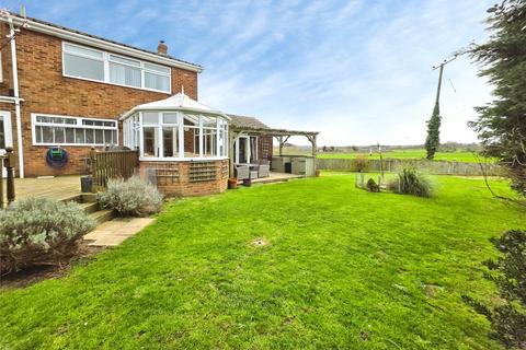 4 bedroom semi-detached house for sale, Landrail Road, Sittingbourne ME9
