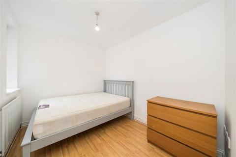 undefined, Bethnal Green Road, London E2