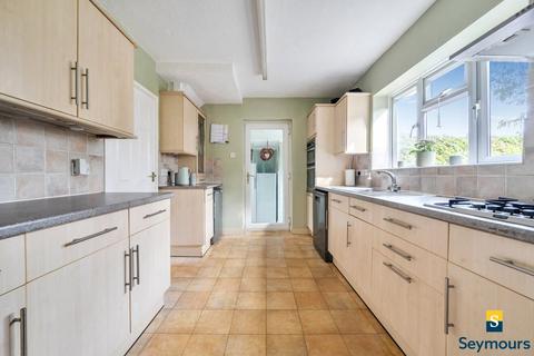 undefined, Hornbeam Road, Surrey GU1