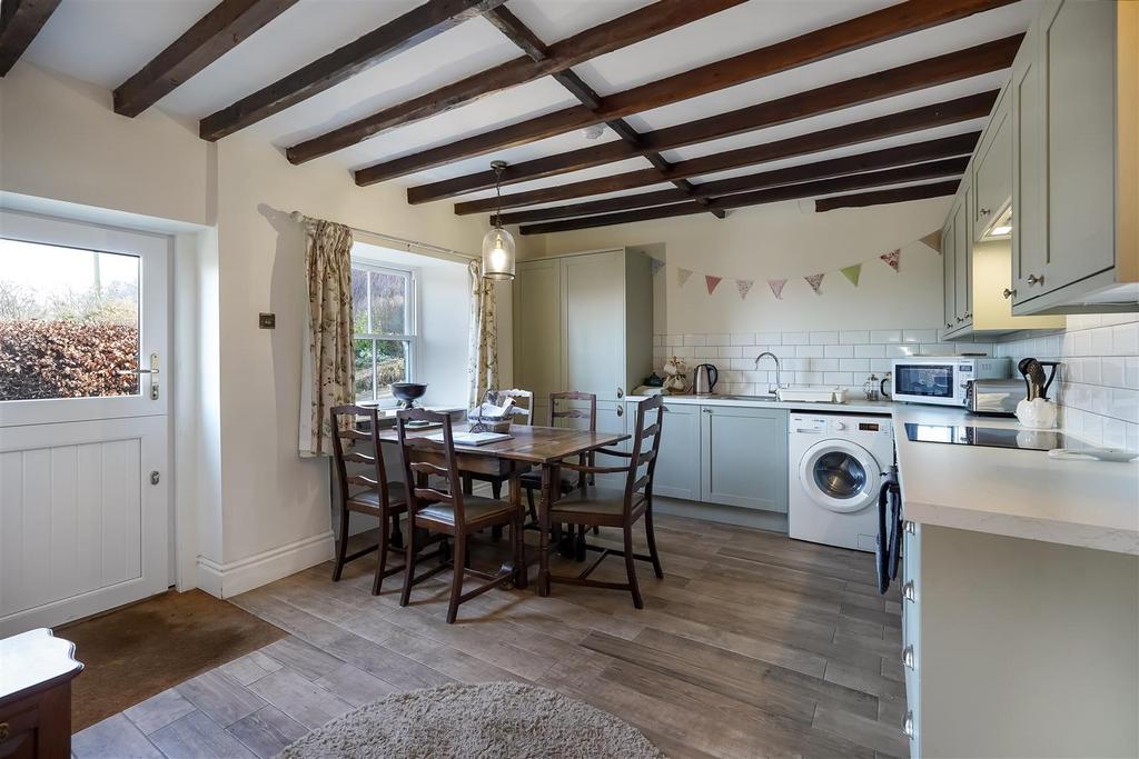 East View Kitchen