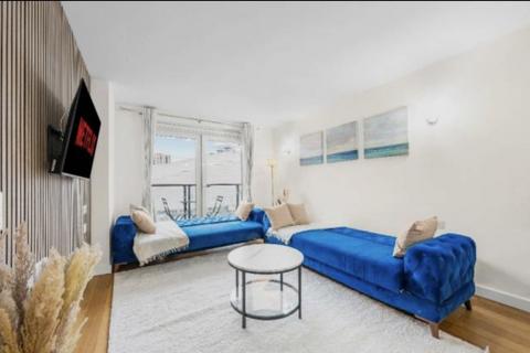 2 bedroom flat to rent, Wembley, Middlesex, HA9