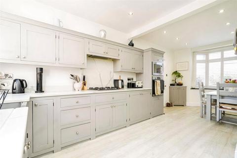 3 bedroom detached house for sale, The Green, Lowdham, Nottingham, Nottinghamshire, NG14