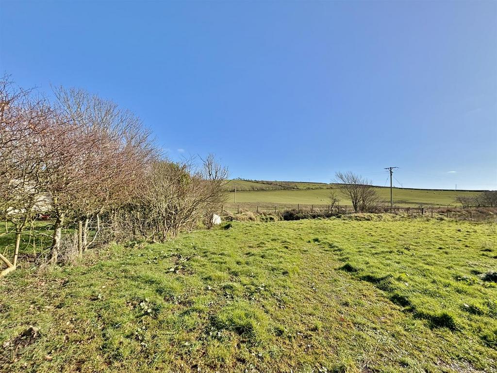 Additional land available to rent