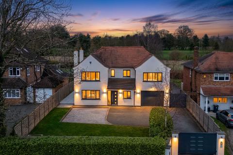 4 bedroom detached house for sale - Tarvin Road, Littleton, CH3