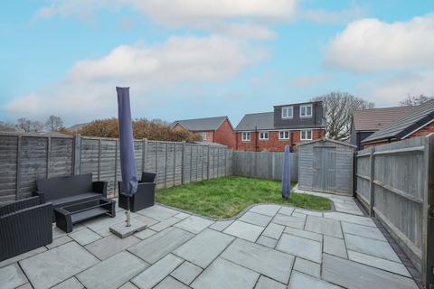 2 bedroom semi-detached house for sale, Unicorn Way, Burgess Hill, RH15