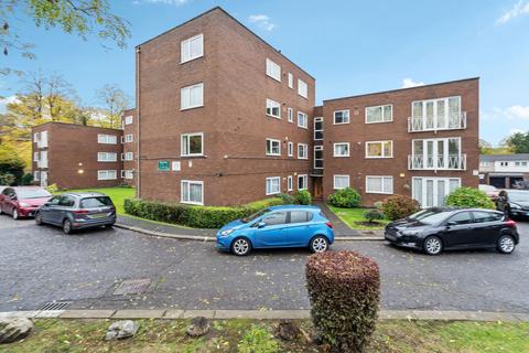 2 bedroom flat for sale, Derby House, Pinner, HA5
