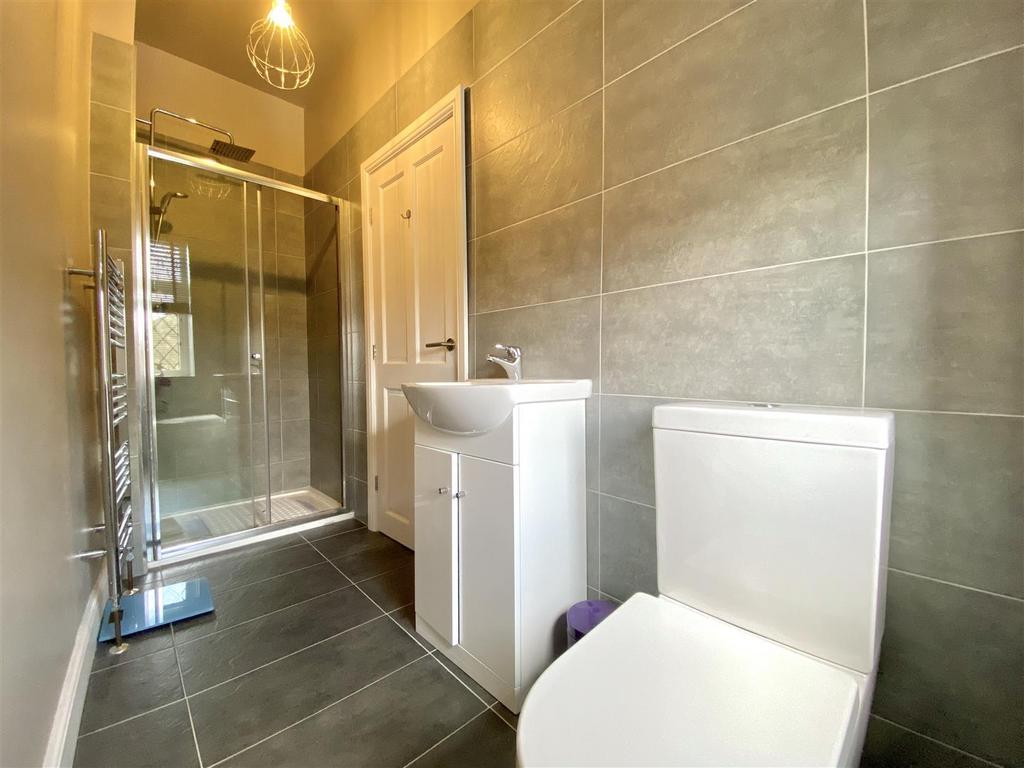 Bramleys Estate Agents - Town End - Golcar (8).jpg