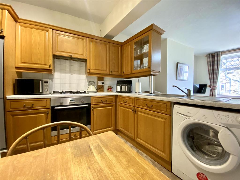 Bramleys Estate Agents - Town End - Golcar (1).jpg