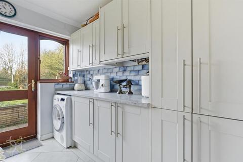 undefined, Box Tree Close, Defford, Worcester