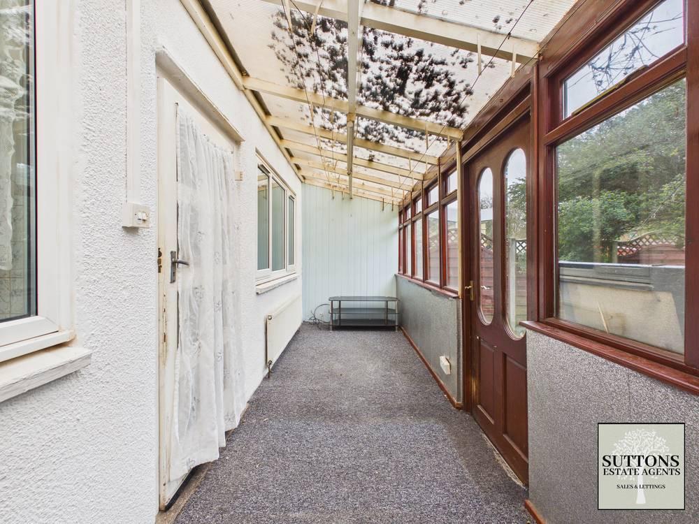 Lean-to conservatory