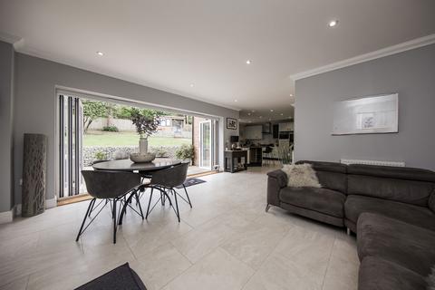 5 bedroom detached house for sale, Gorsedene Close, Crowborough