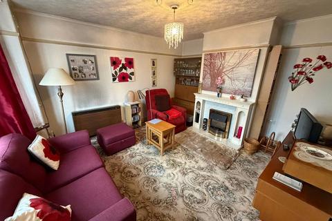 3 bedroom semi-detached house for sale, Broadway, Manchester