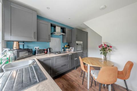 undefined, Avenue Close, Harrogate, HG2