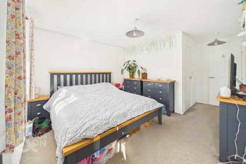 4 bedroom detached house for sale, Swallow Drive, Wymondham