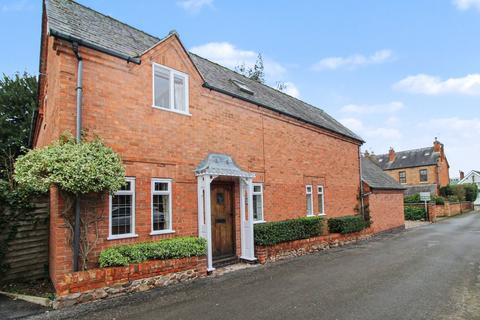 undefined, Home Close, Leicester LE8