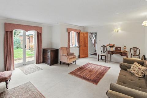 undefined, Home Close, Leicester LE8