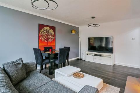 2 bedroom flat for sale, Princess Road, Poole