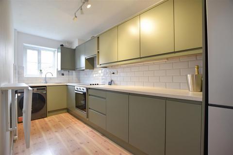undefined, Wanmer Court, Birkheads Road, Reigate