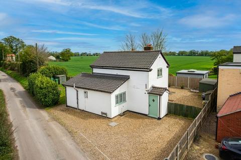 2 bedroom detached house for sale, Church Road, Frettenham, Norwich