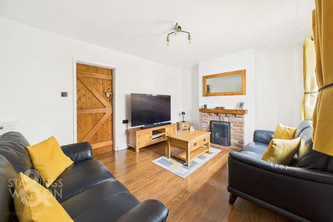 2 bedroom detached house for sale, Church Road, Frettenham, Norwich